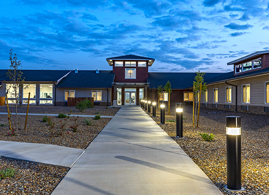 senior-exterior